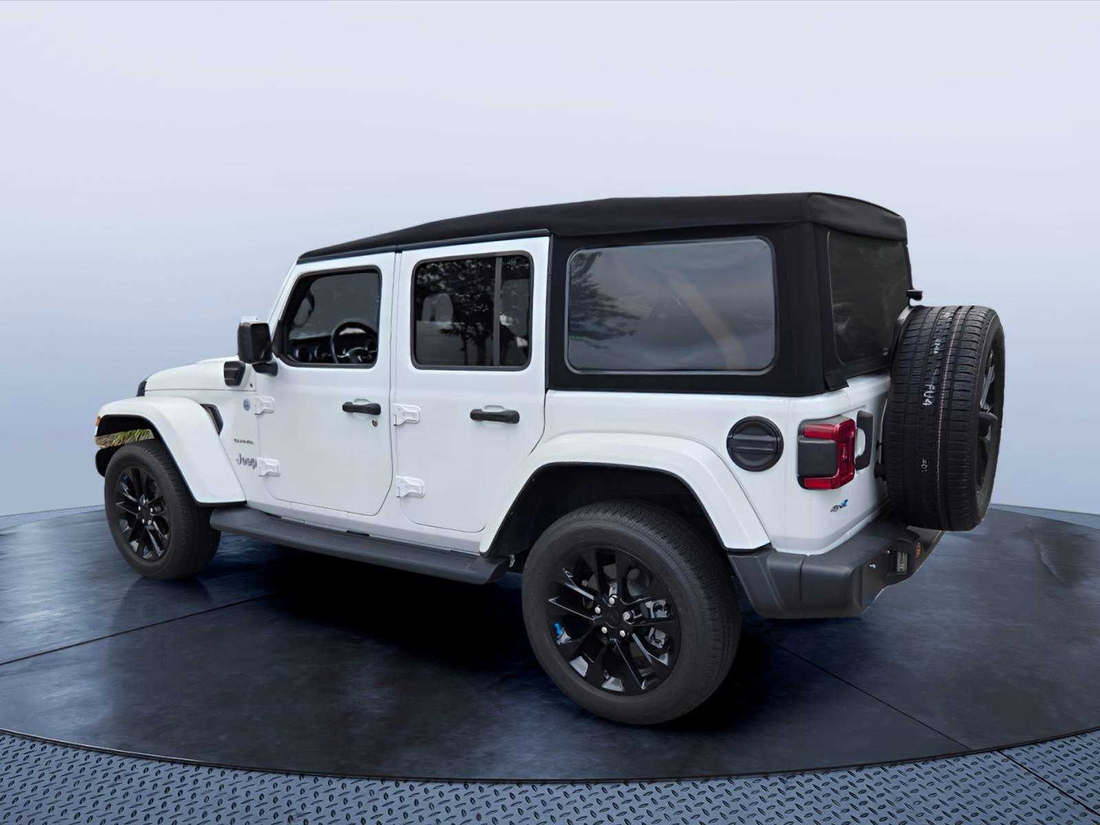 2023 Jeep Wrangler 4xe Sahara