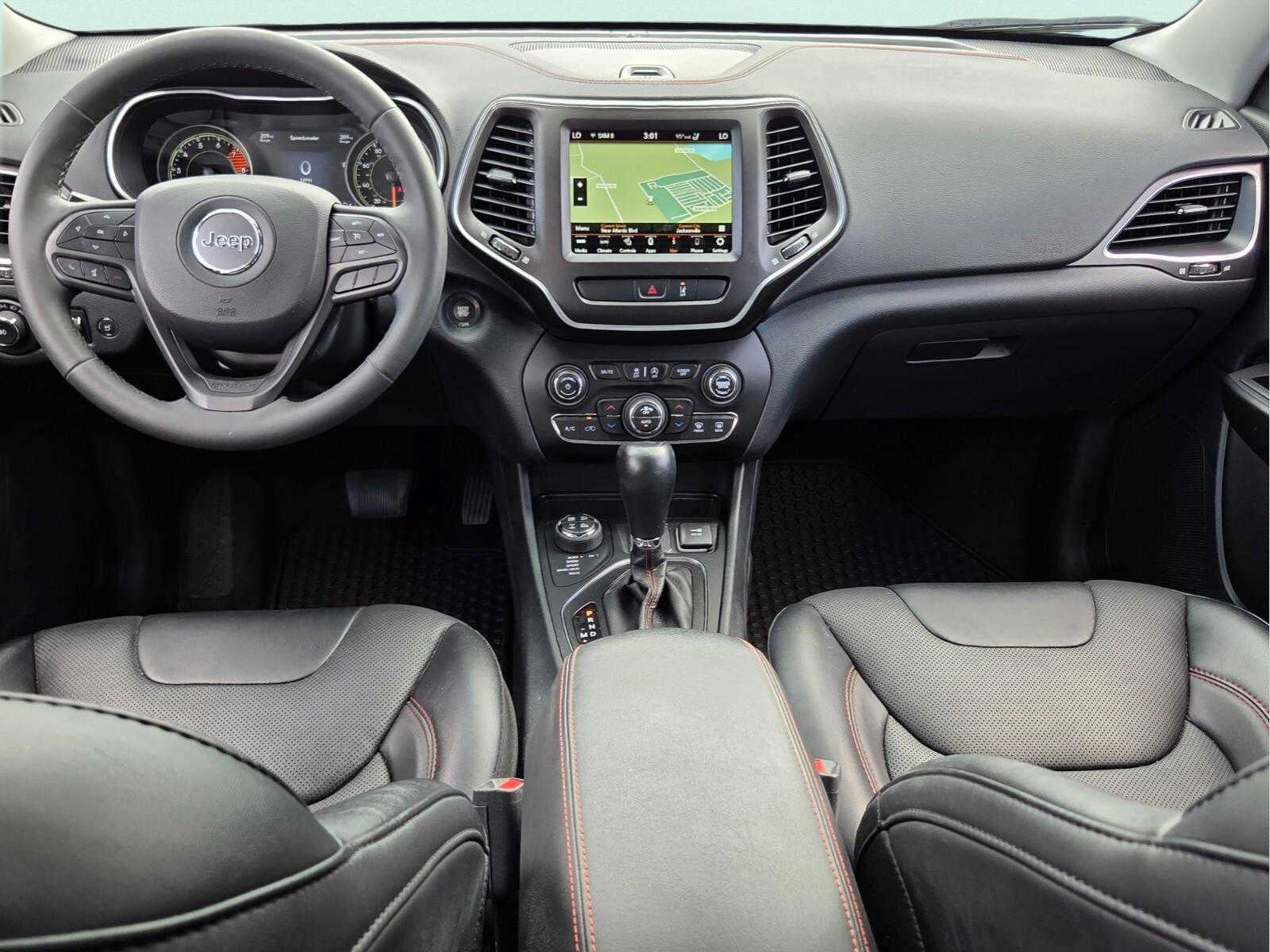 2022 Jeep Cherokee Trailhawk