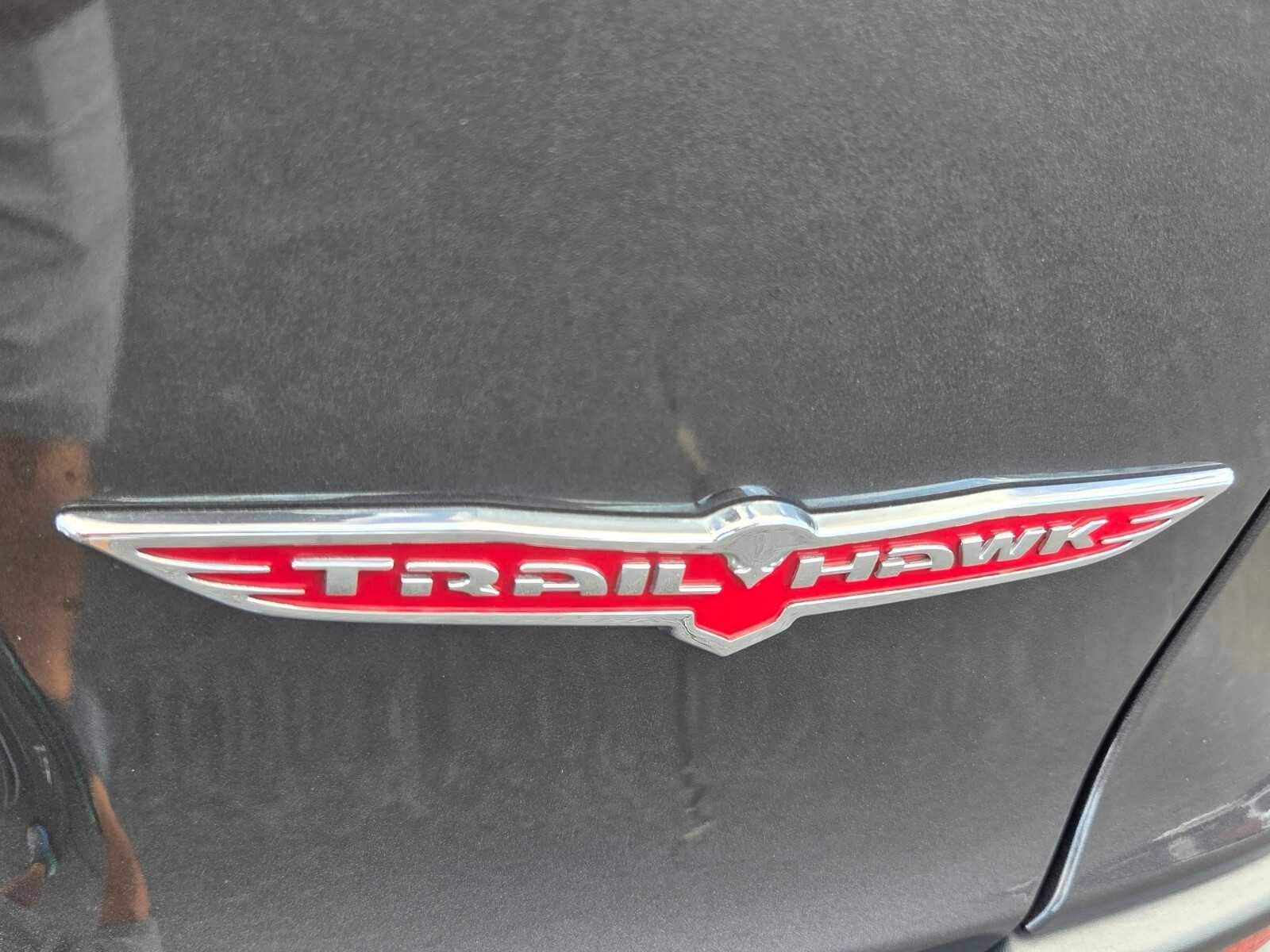 2022 Jeep Cherokee Trailhawk
