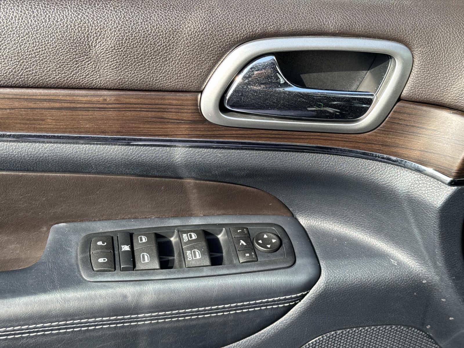 2016 Jeep Grand Cherokee Overland