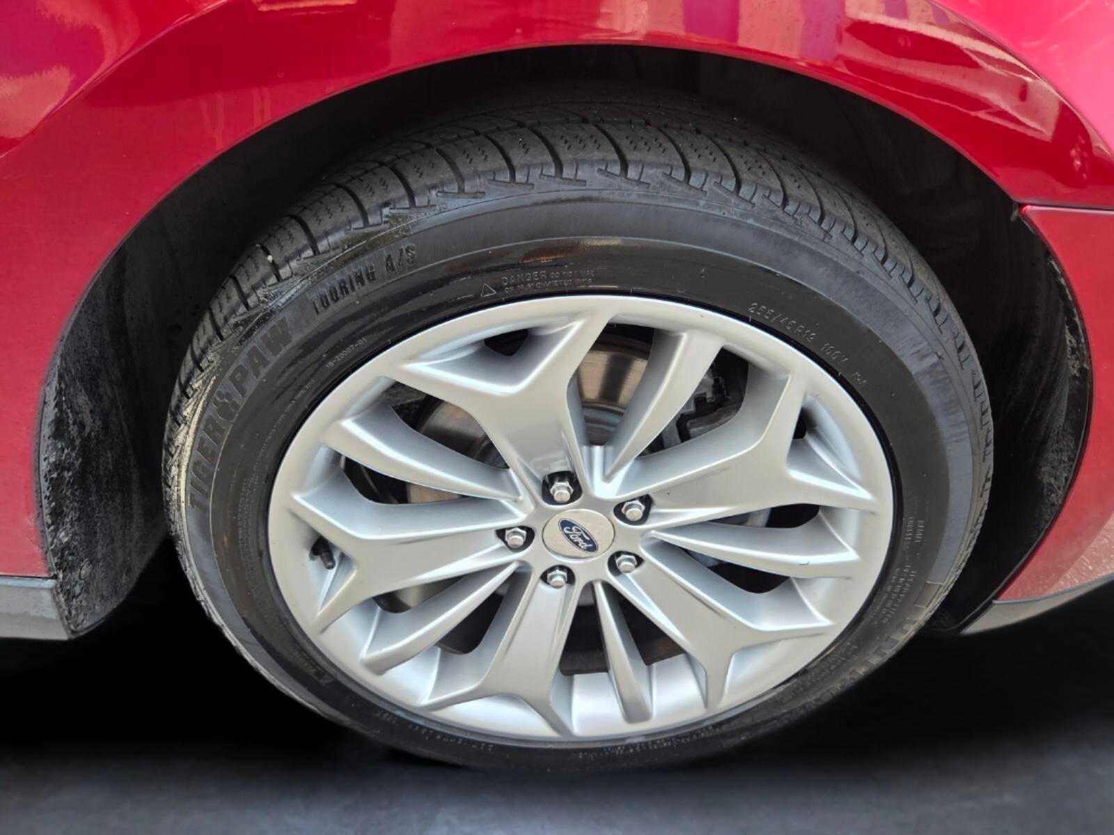 2018 Ford Taurus Limited