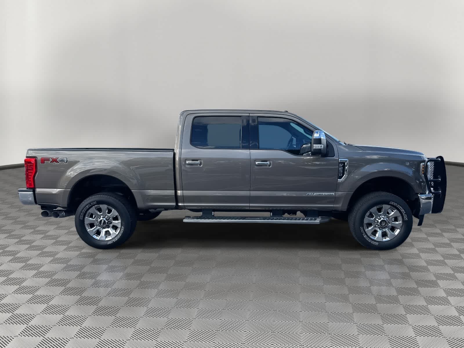2018 Ford Super Duty F-250 Pickup LARIAT