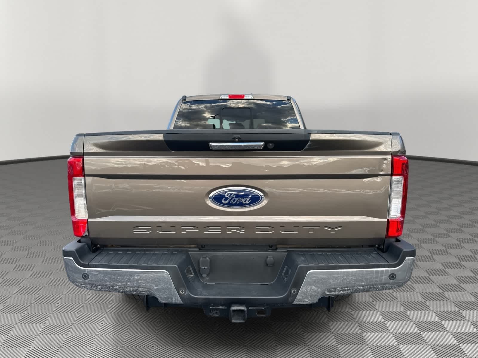 2018 Ford Super Duty F-250 Pickup LARIAT