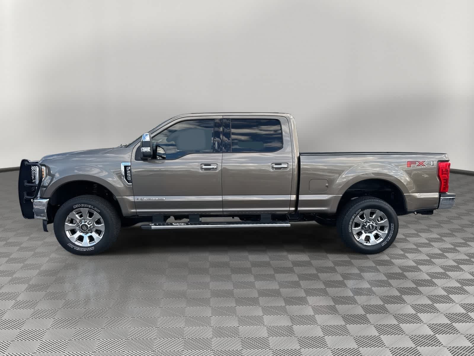 2018 Ford Super Duty F-250 Pickup LARIAT