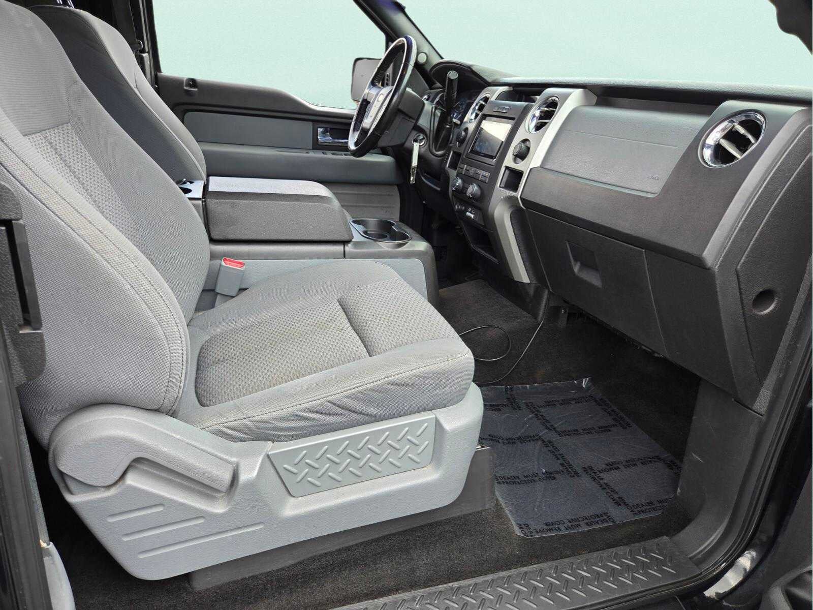 2012 Ford F-150 XLT