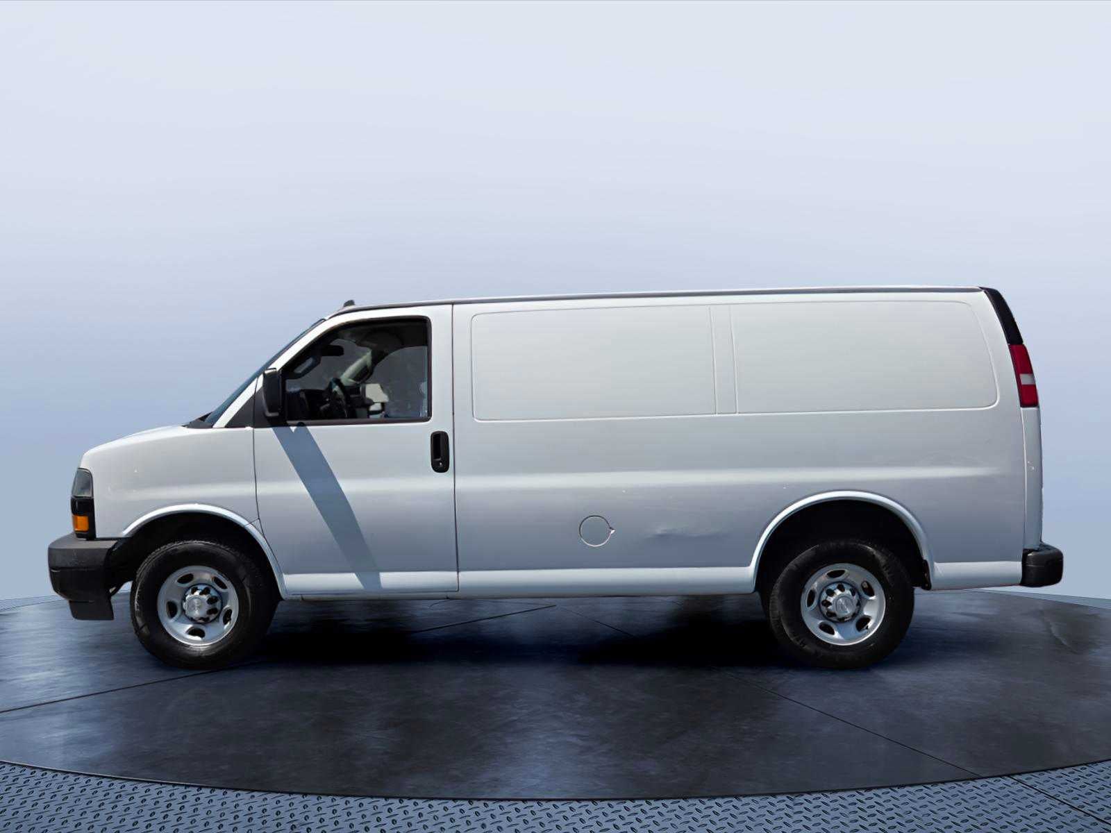 2019 Chevrolet Express Cargo Van Base