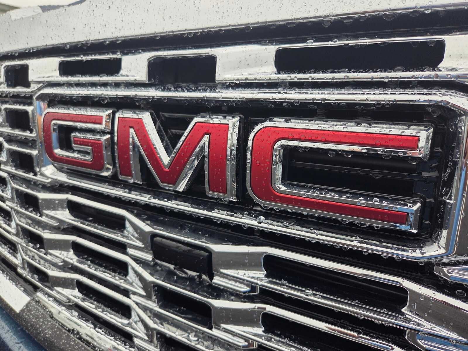 2025 GMC Sierra 2500HD Denali