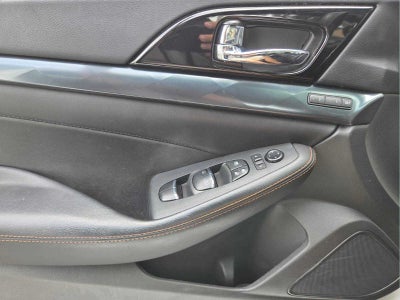 2023 Nissan Maxima SR