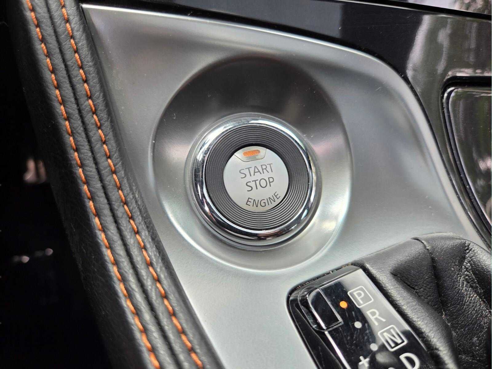 2023 Nissan Maxima SR