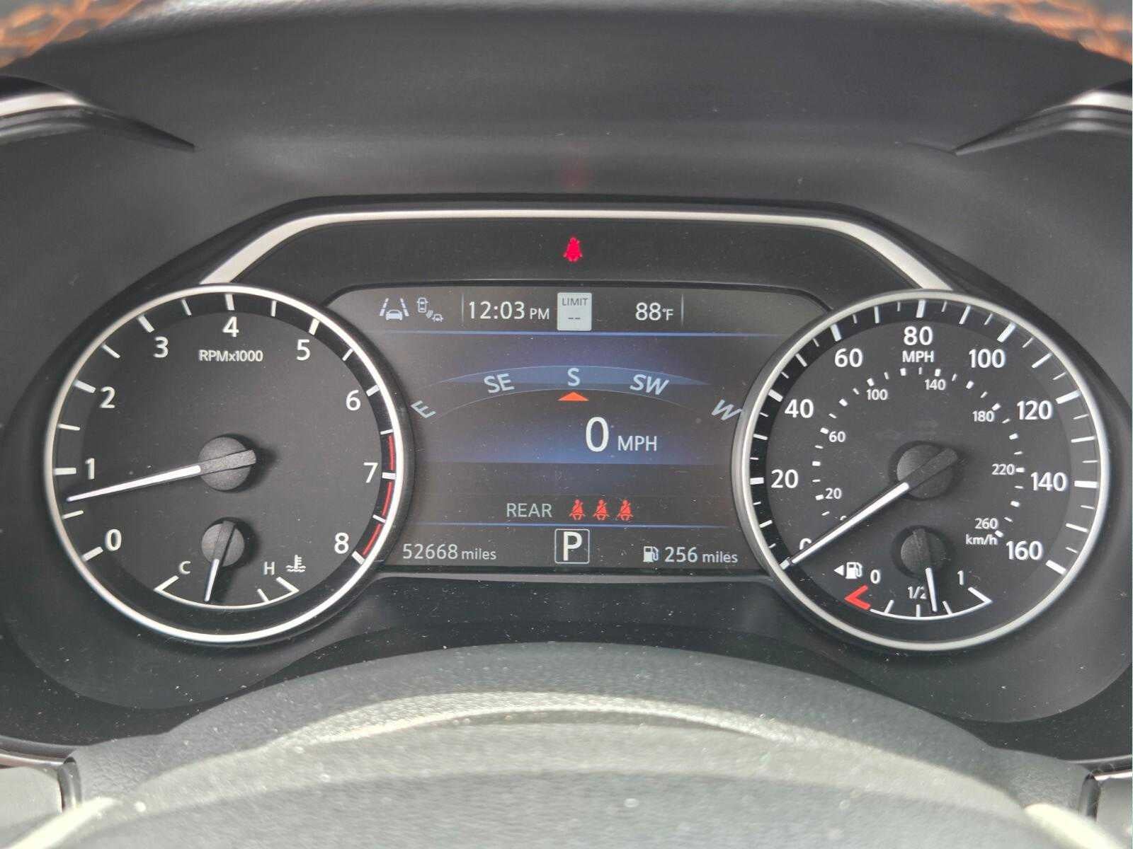 2023 Nissan Maxima SR
