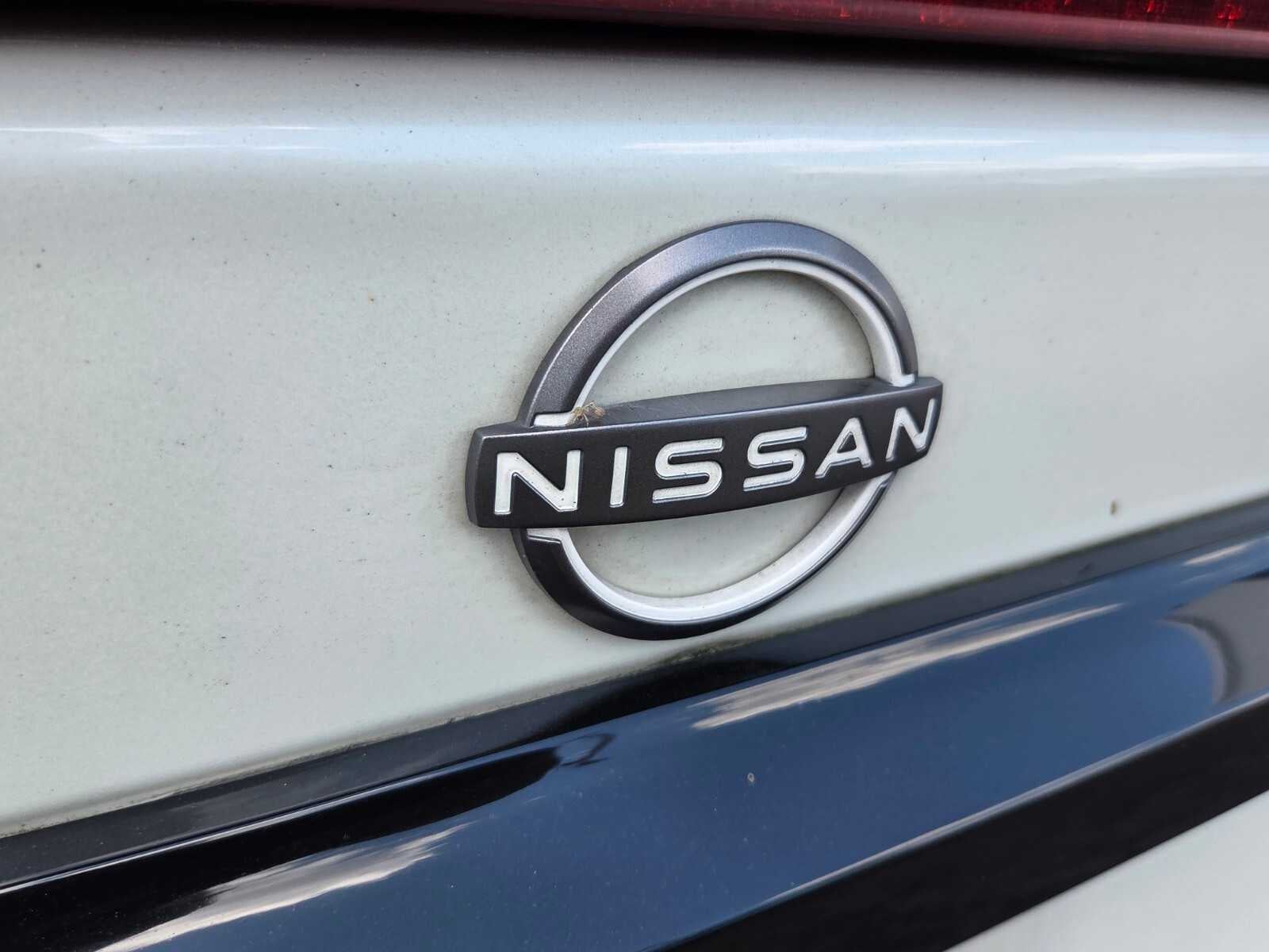 2023 Nissan Maxima SR
