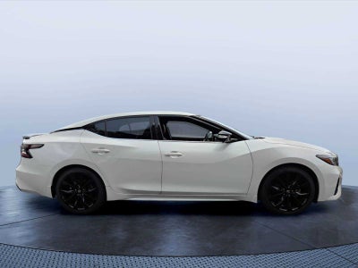 2023 Nissan Maxima SR