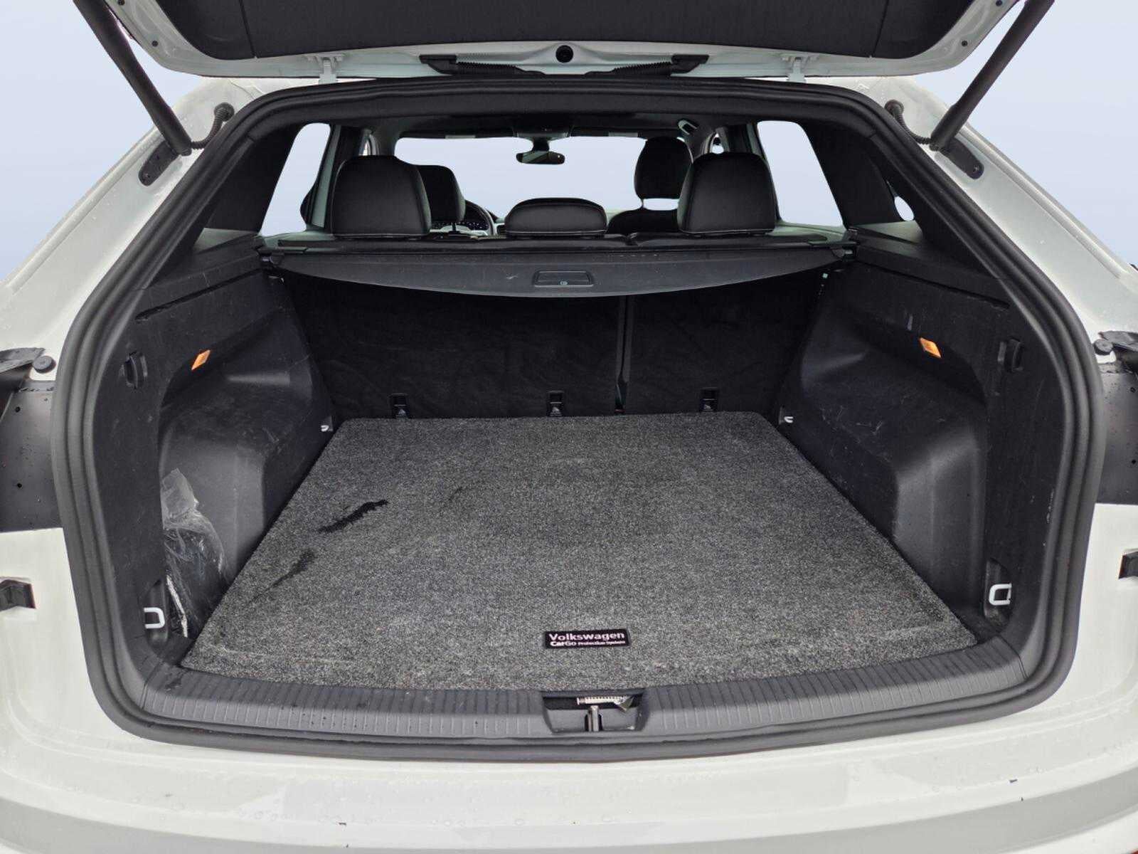 2022 Volkswagen Atlas Cross Sport 3.6L V6 SEL