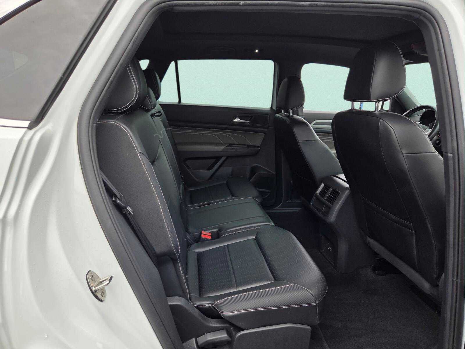 2022 Volkswagen Atlas Cross Sport 3.6L V6 SEL