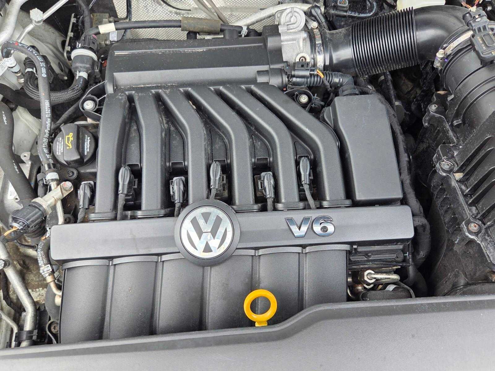 2022 Volkswagen Atlas Cross Sport 3.6L V6 SEL