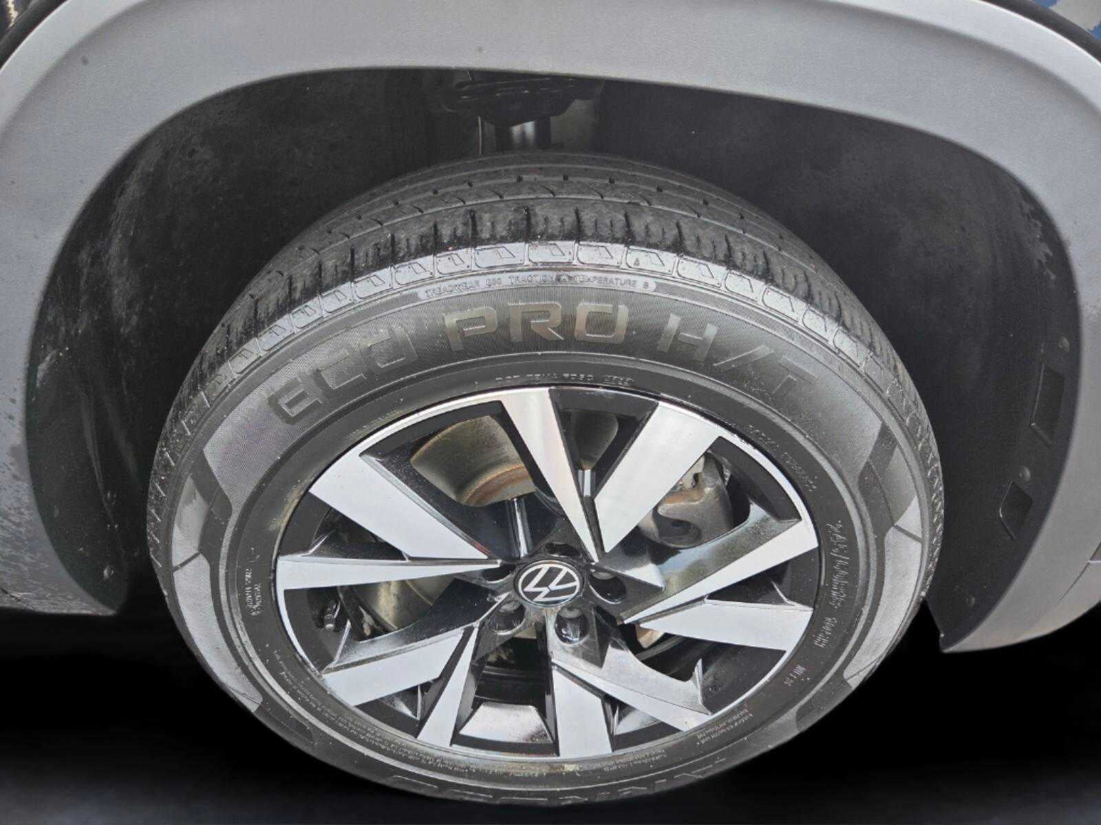 2021 Volkswagen Atlas Cross Sport 2.0T SE