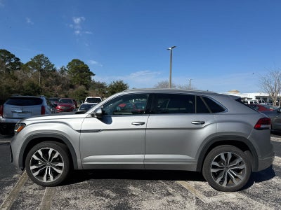 2022 Volkswagen Atlas Cross Sport 3.6L V6 SEL Premium R-Line