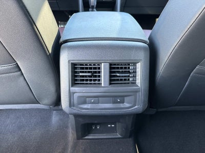 2022 Volkswagen Atlas Cross Sport 3.6L V6 SEL Premium R-Line