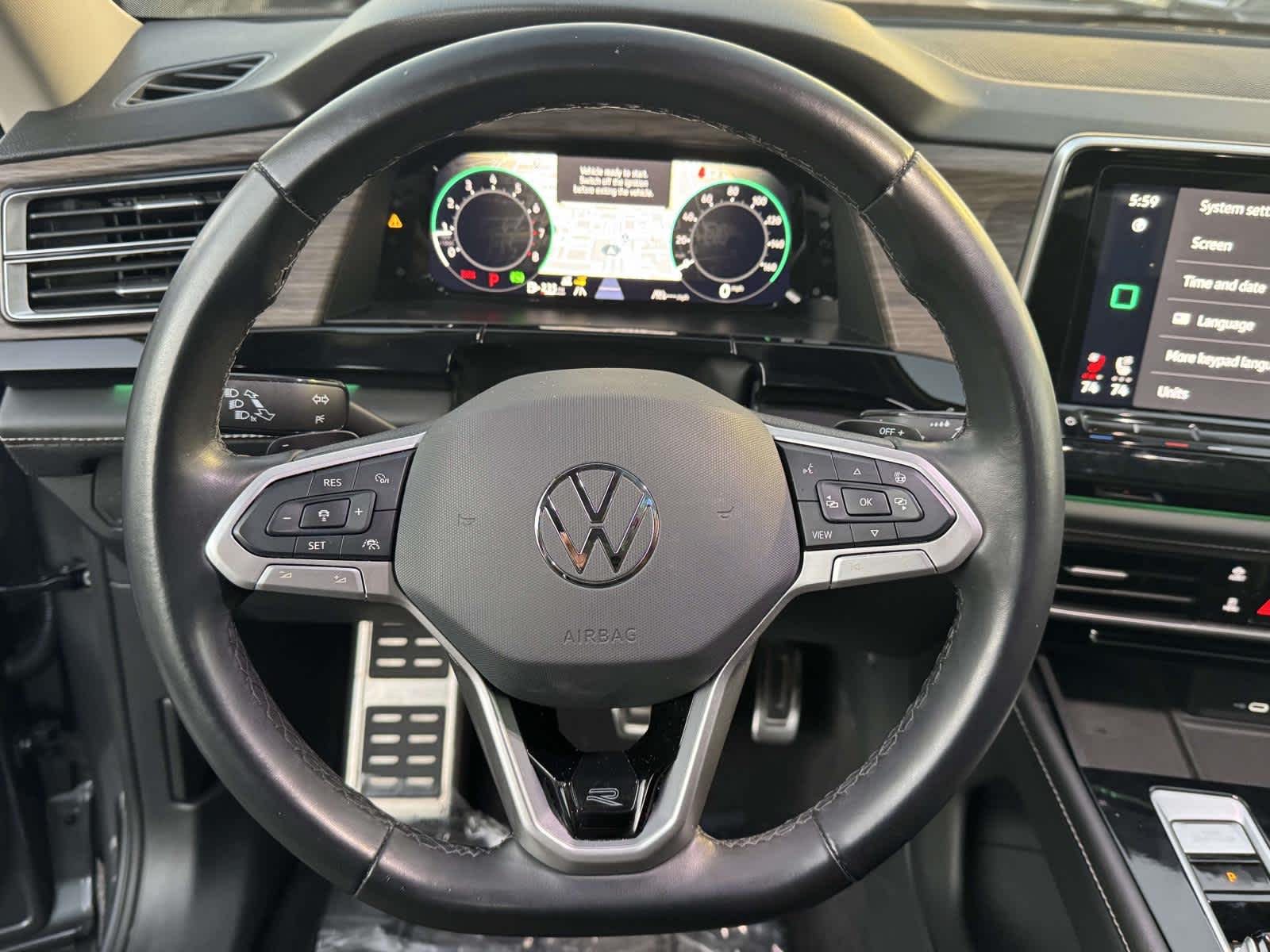 2024 Volkswagen Atlas 2.0T SEL Premium R-Line