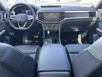2022 Volkswagen Atlas 2.0T SE w/Technology