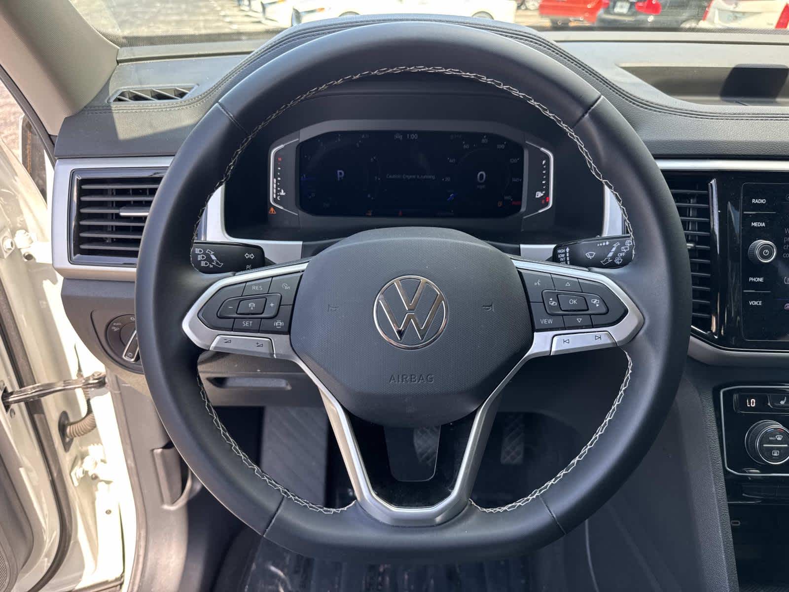 2023 Volkswagen Atlas 2.0T SE w/Technology