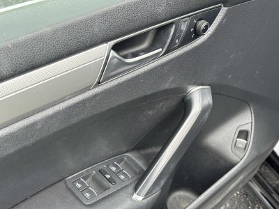 2017 Volkswagen Passat 1.8T S