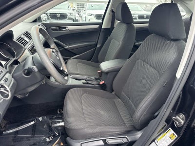 2017 Volkswagen Passat 1.8T S