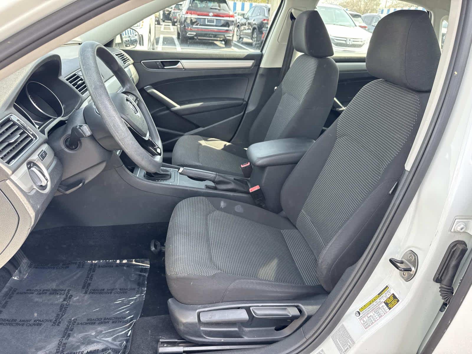 2016 Volkswagen Passat 1.8T S