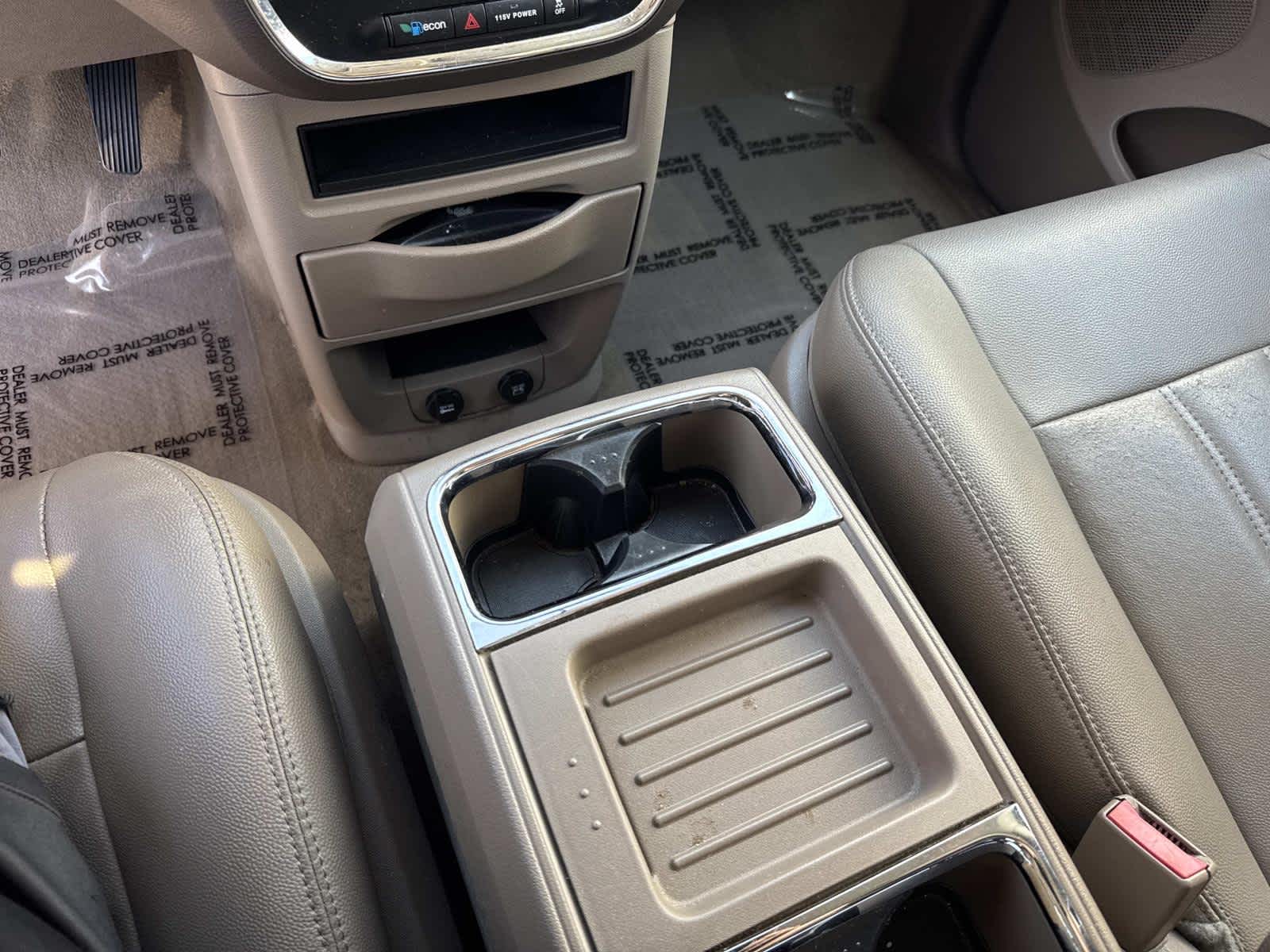 2016 Chrysler Town & Country Touring