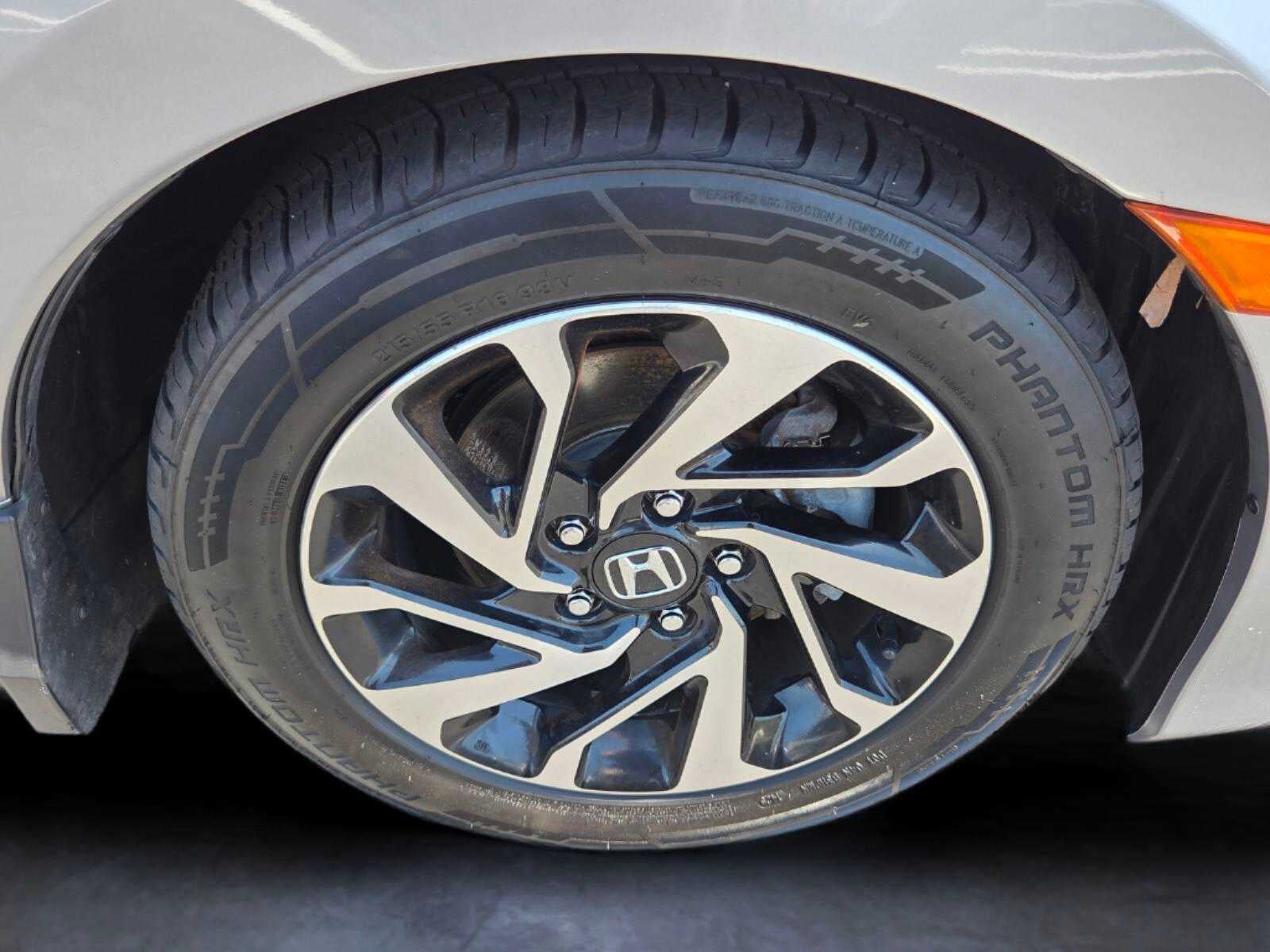 2018 Honda Civic Coupe LX-P