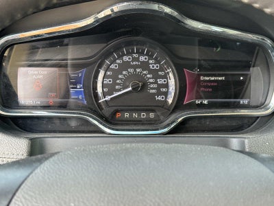 2014 Lincoln MKT Base