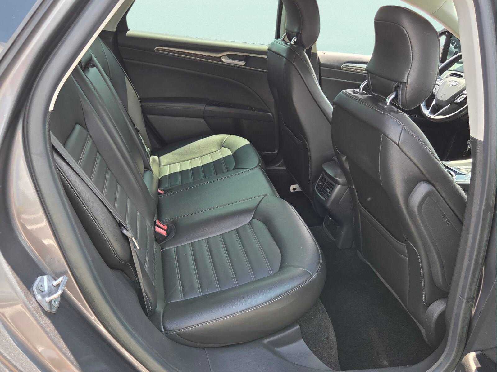 2014 Ford Fusion Hybrid SE Hybrid