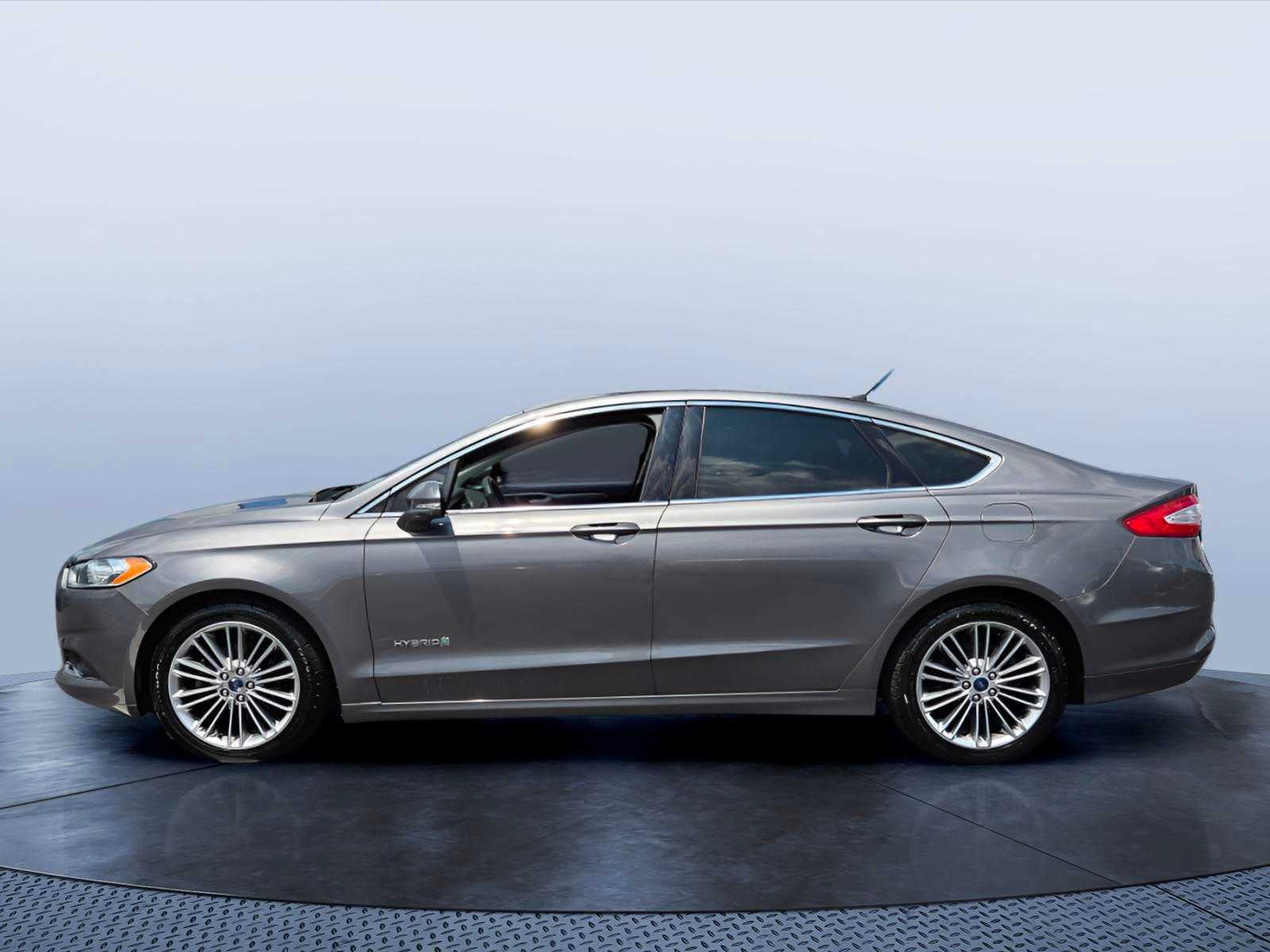 2014 Ford Fusion Hybrid SE Hybrid