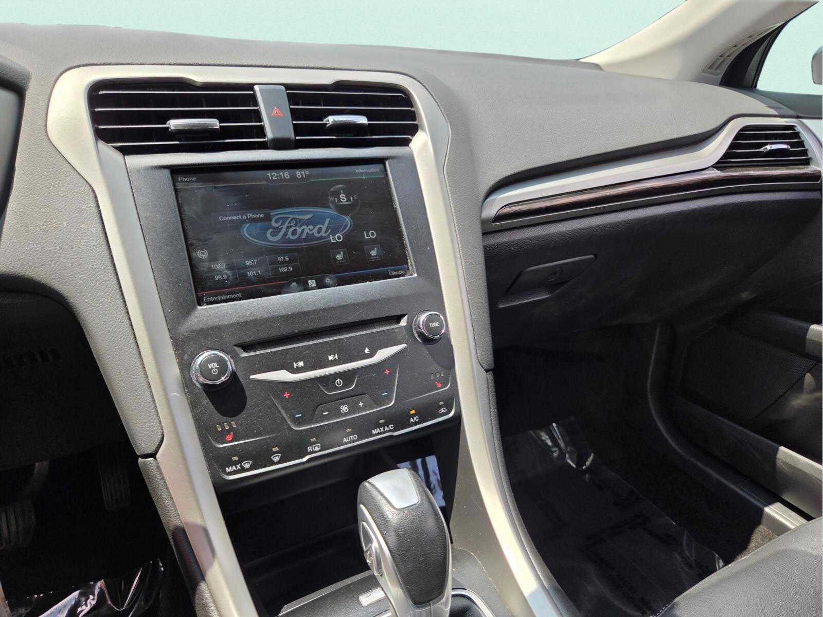 2014 Ford Fusion Hybrid SE Hybrid