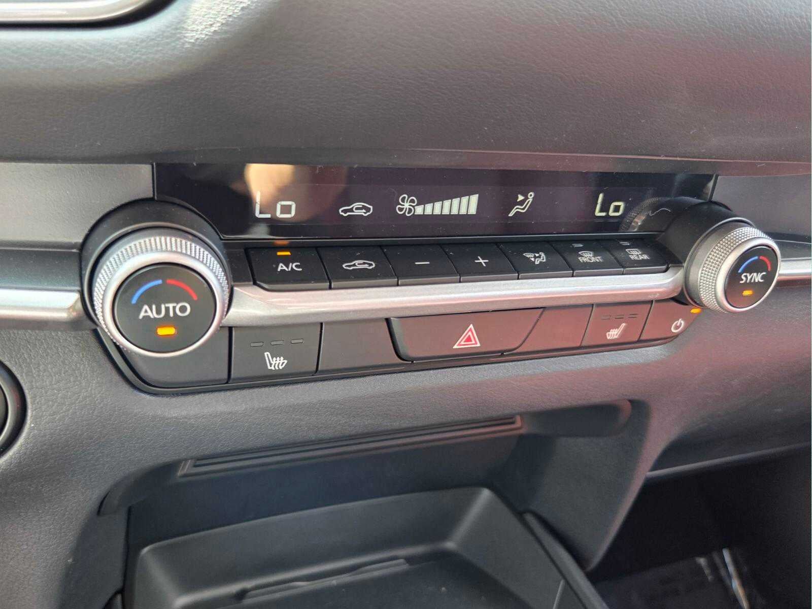 2026 Mazda Mazda CX-30 2.5 S Carbon Edition