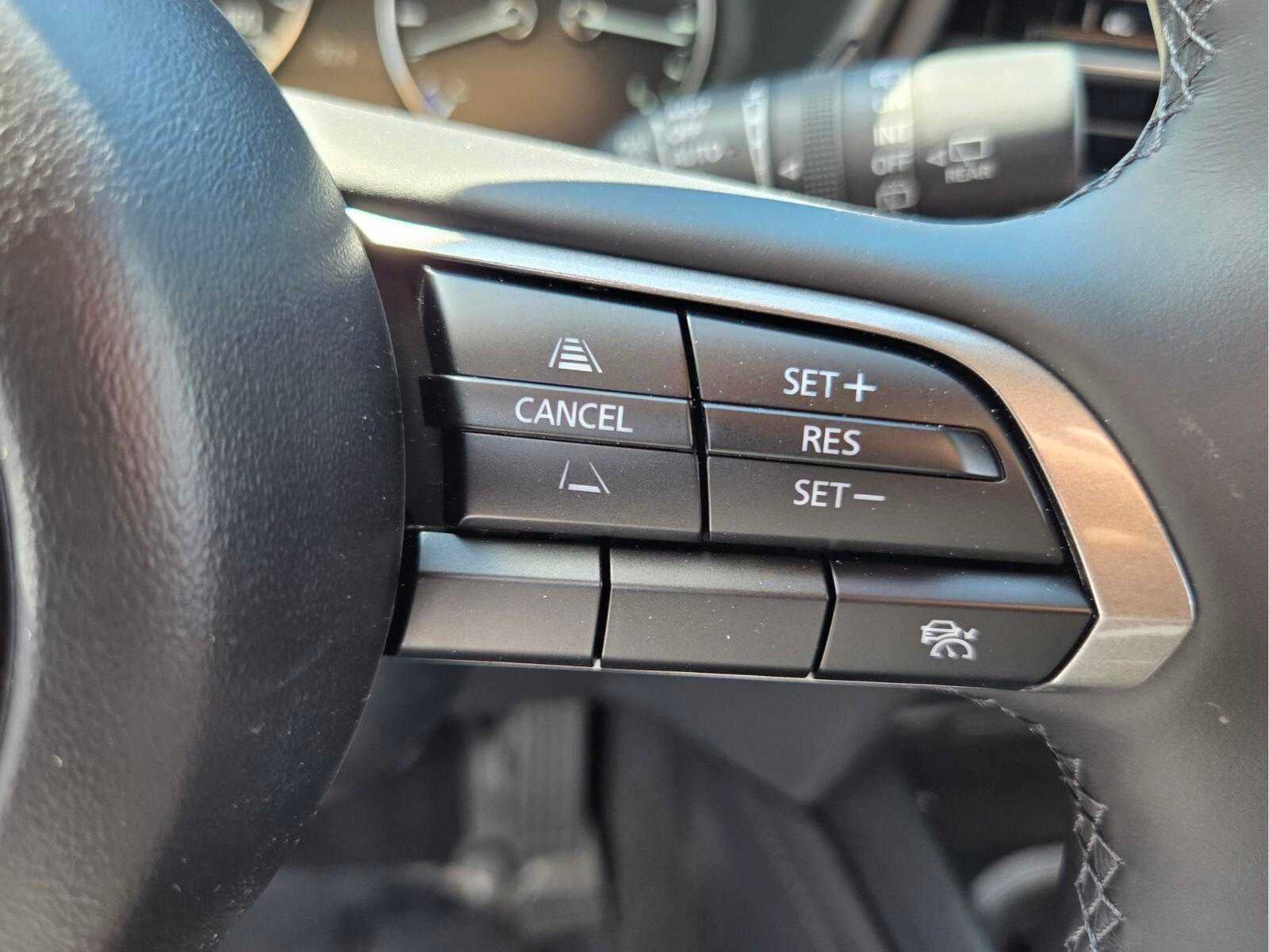 2026 Mazda Mazda CX-30 2.5 S Carbon Edition