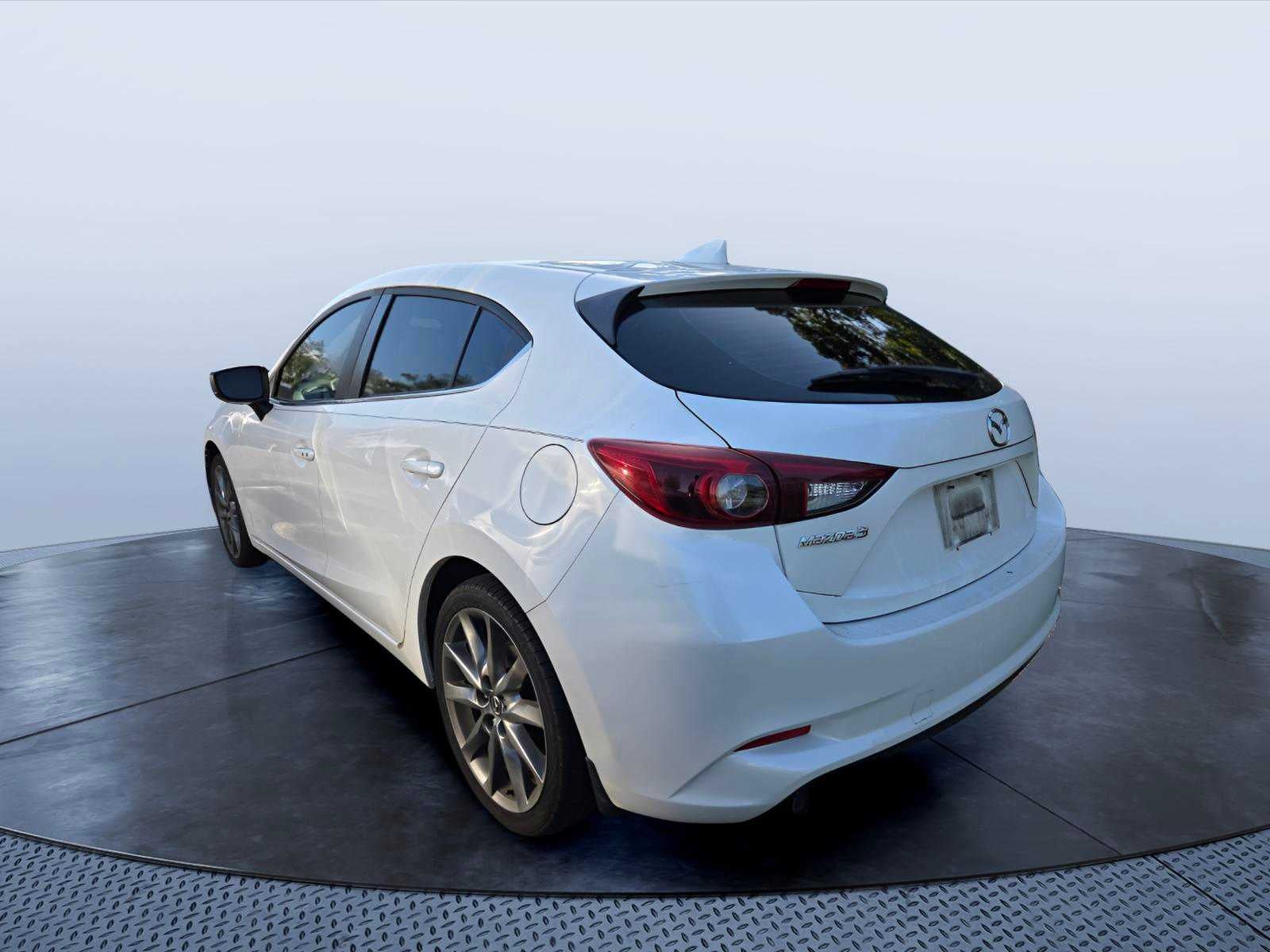 2018 Mazda Mazda3 5-Door Grand Touring