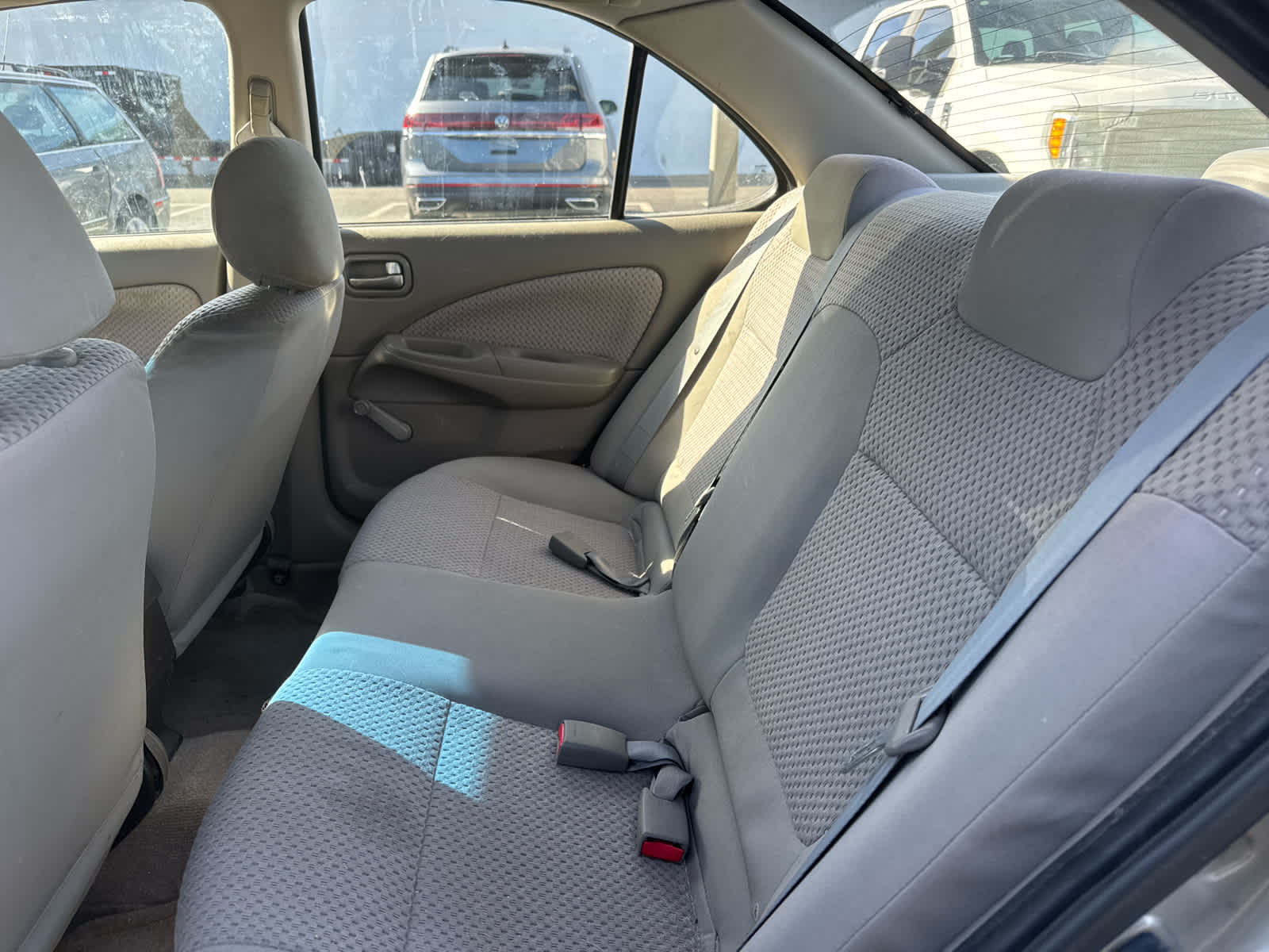 2004 Nissan Sentra Base