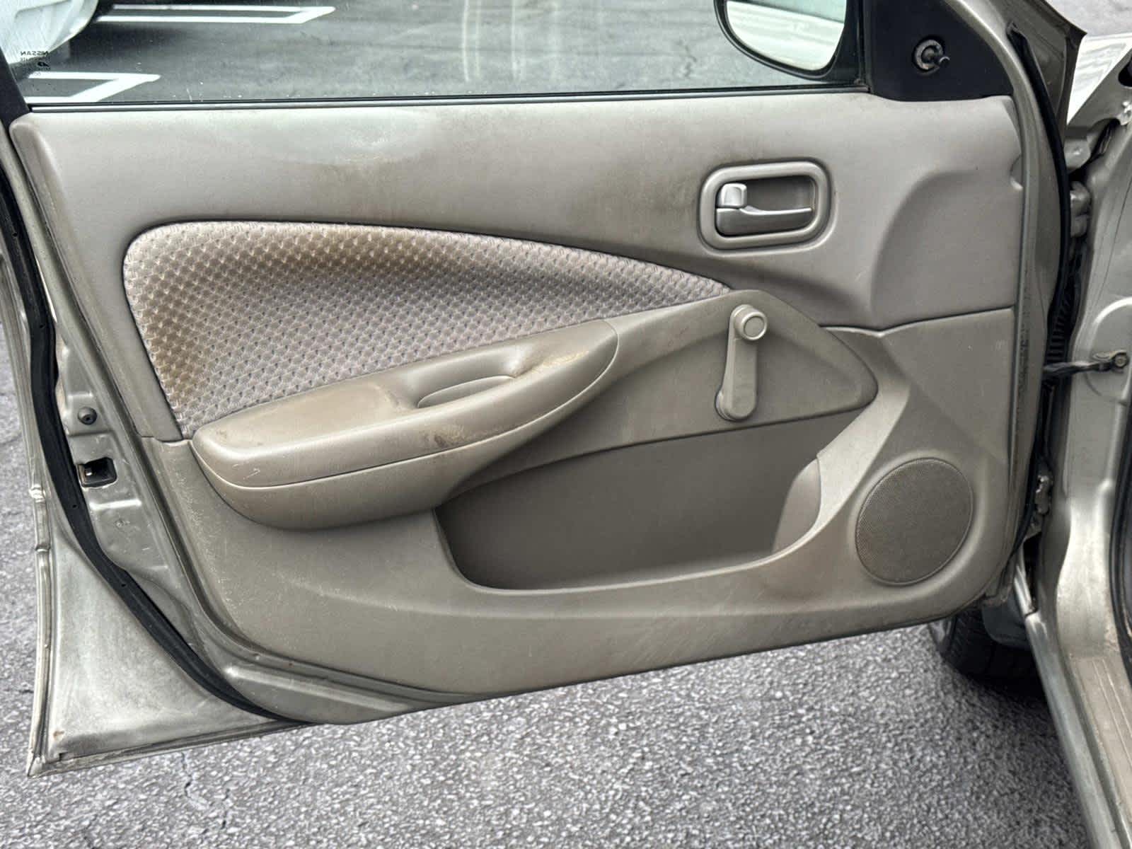 2004 Nissan Sentra Base