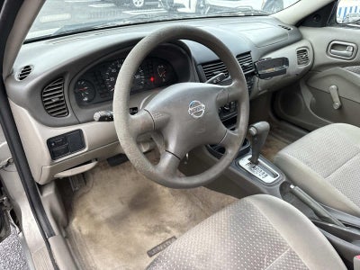 2004 Nissan Sentra Base