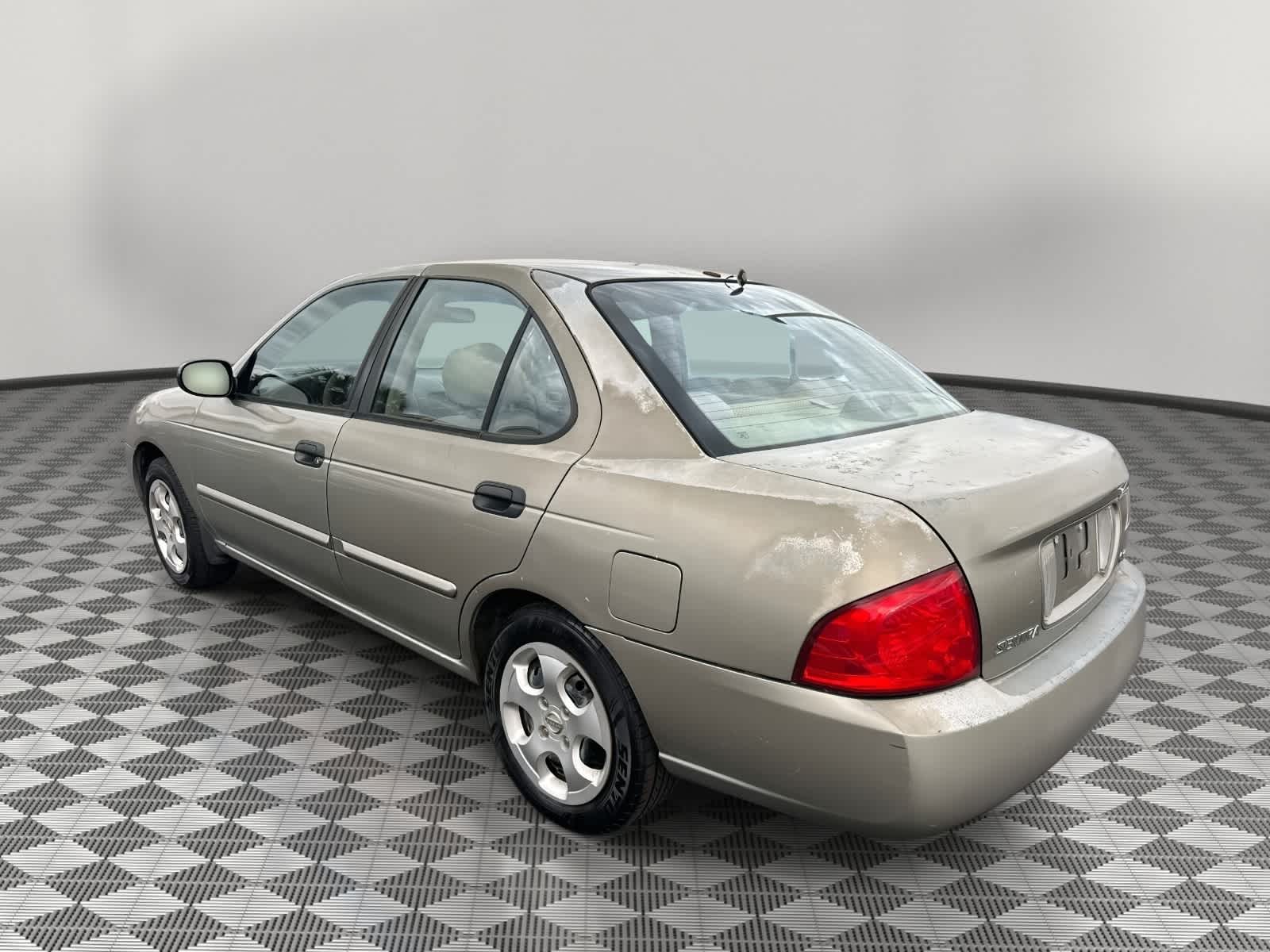 2004 Nissan Sentra Base