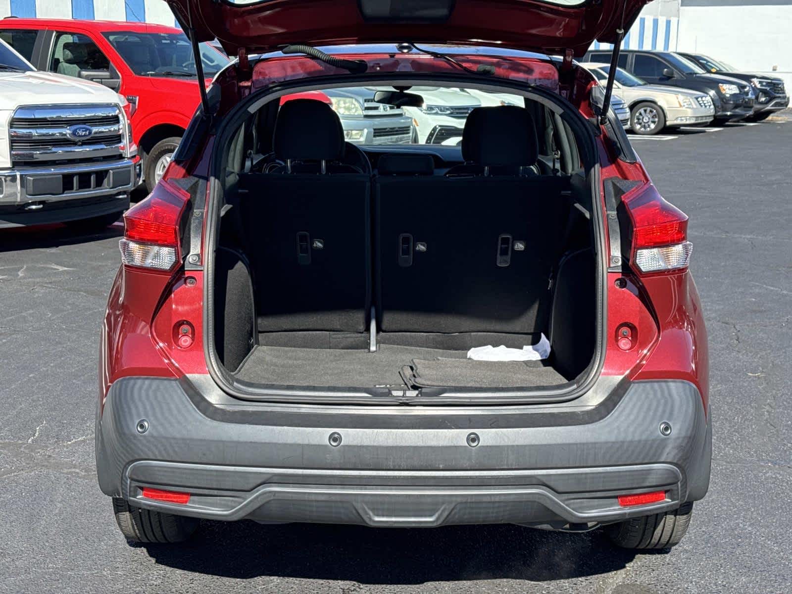 2020 Nissan Kicks SV