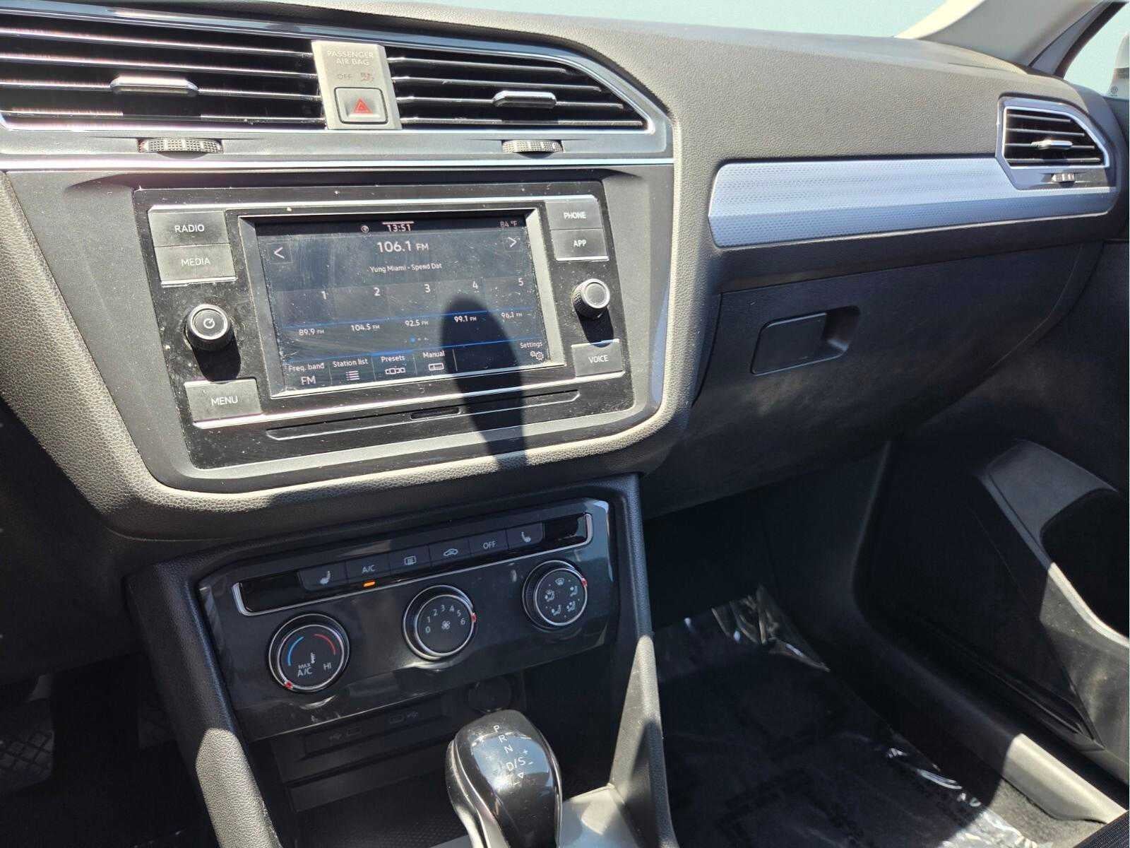 2022 Volkswagen Tiguan S