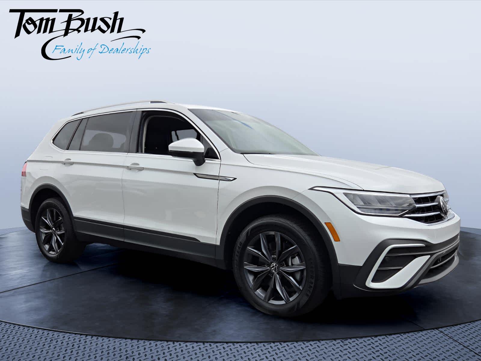 2023 Volkswagen Tiguan SE