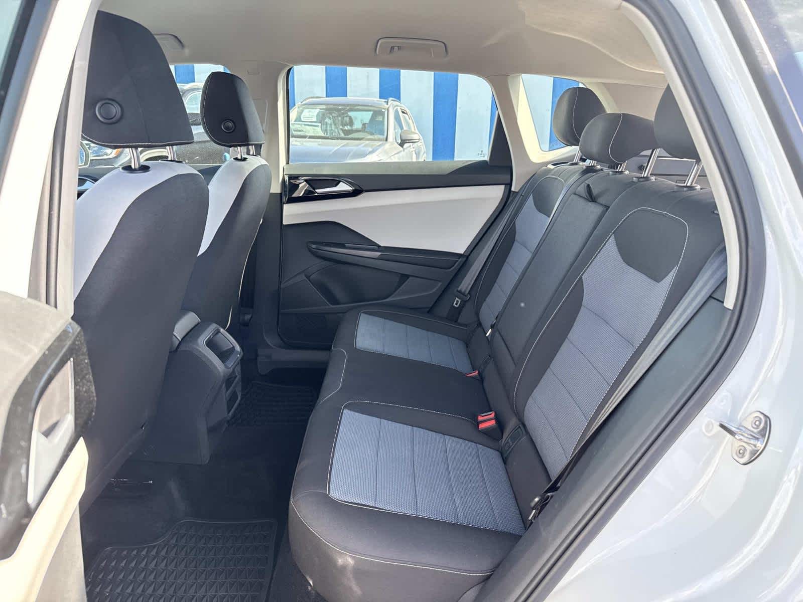 2025 Volkswagen Taos S