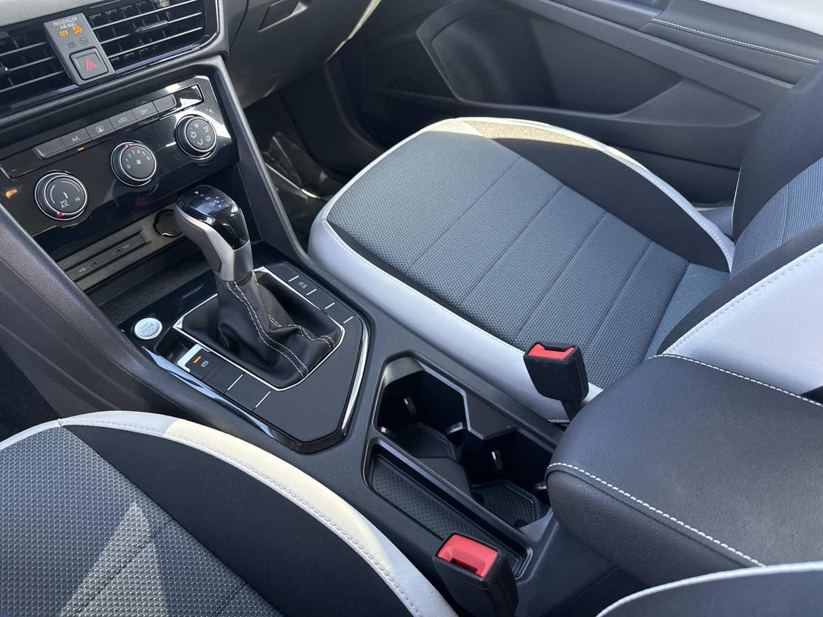 2025 Volkswagen Taos S