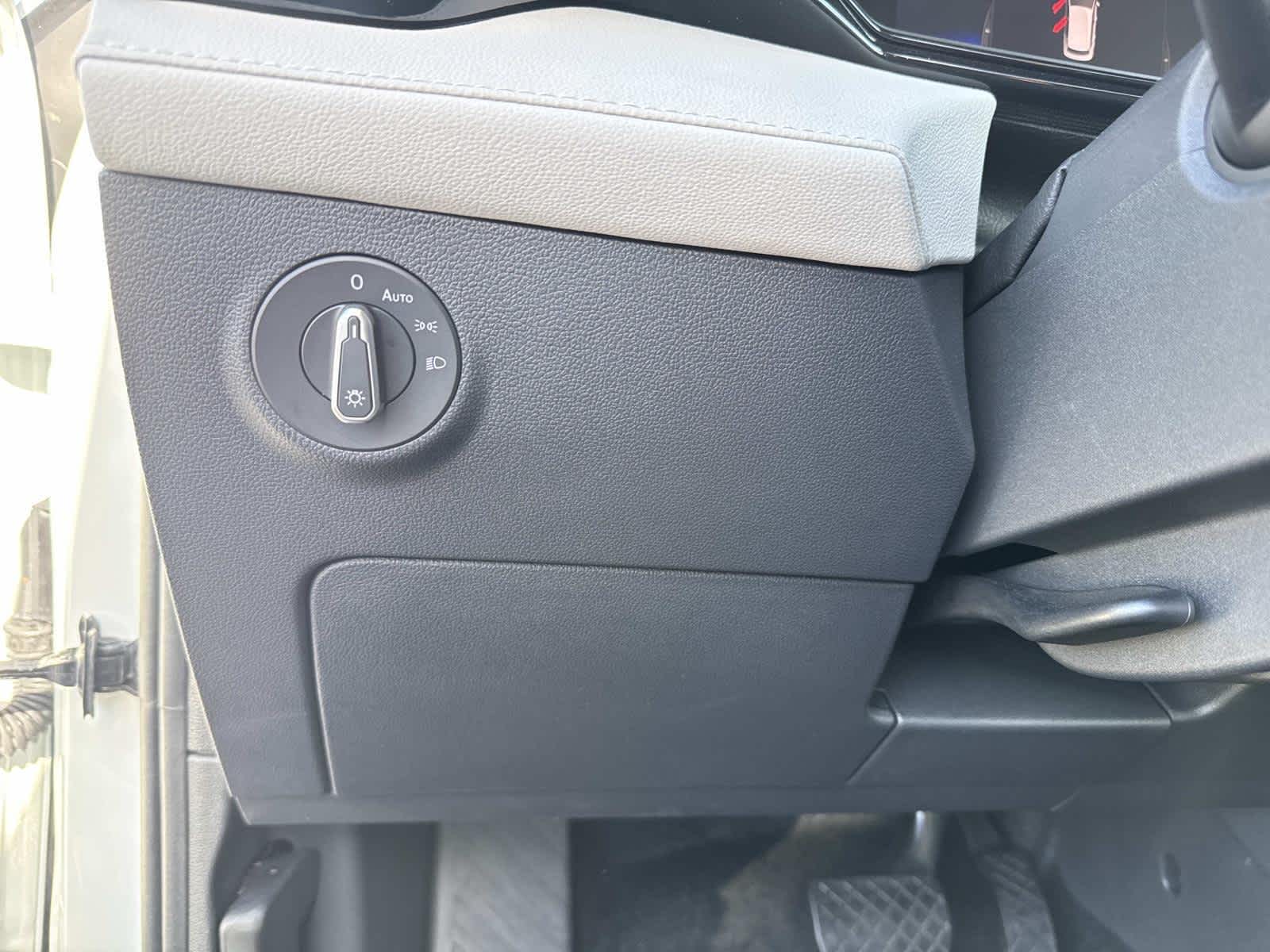 2025 Volkswagen Taos S