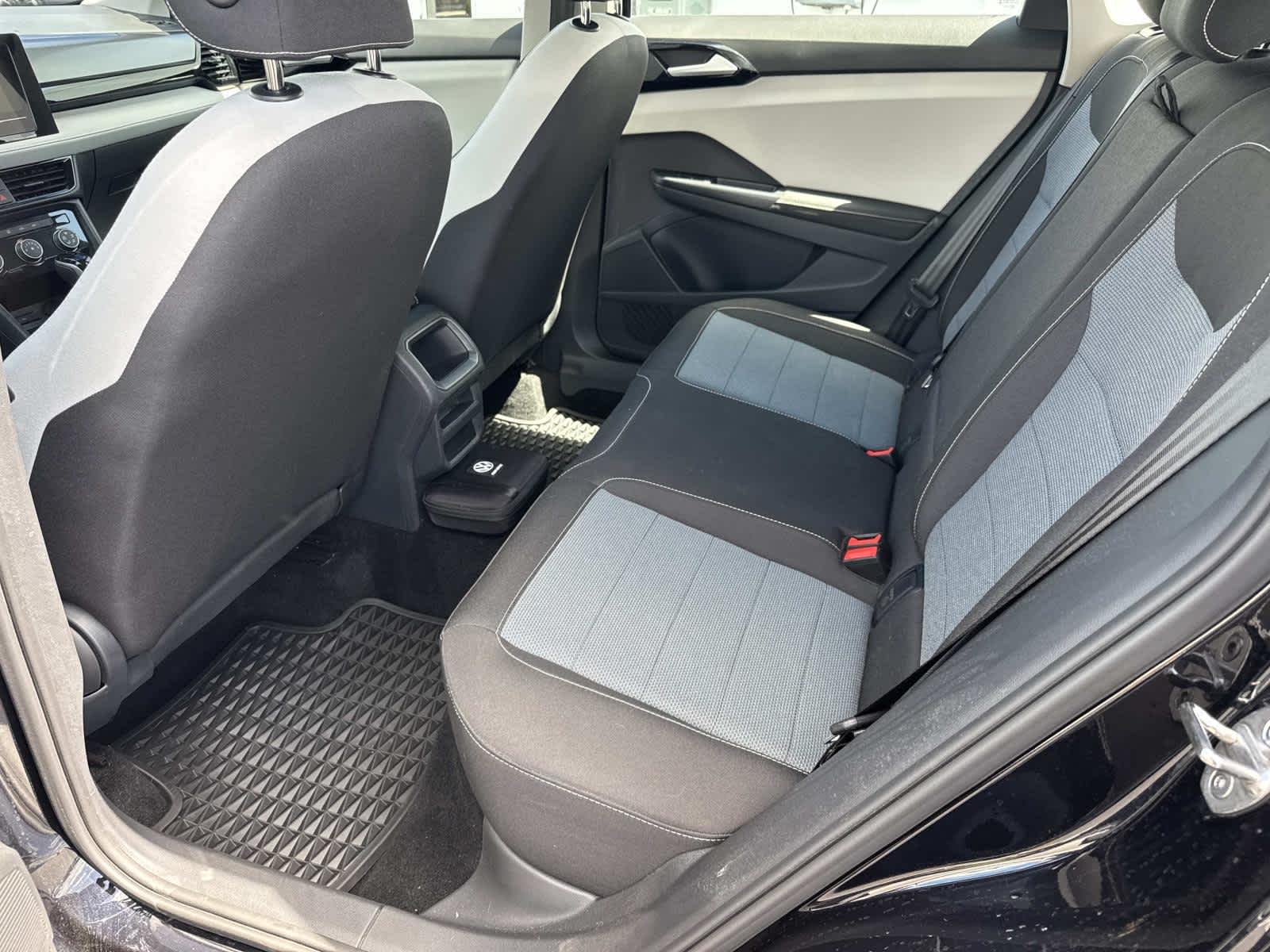 2025 Volkswagen Taos S