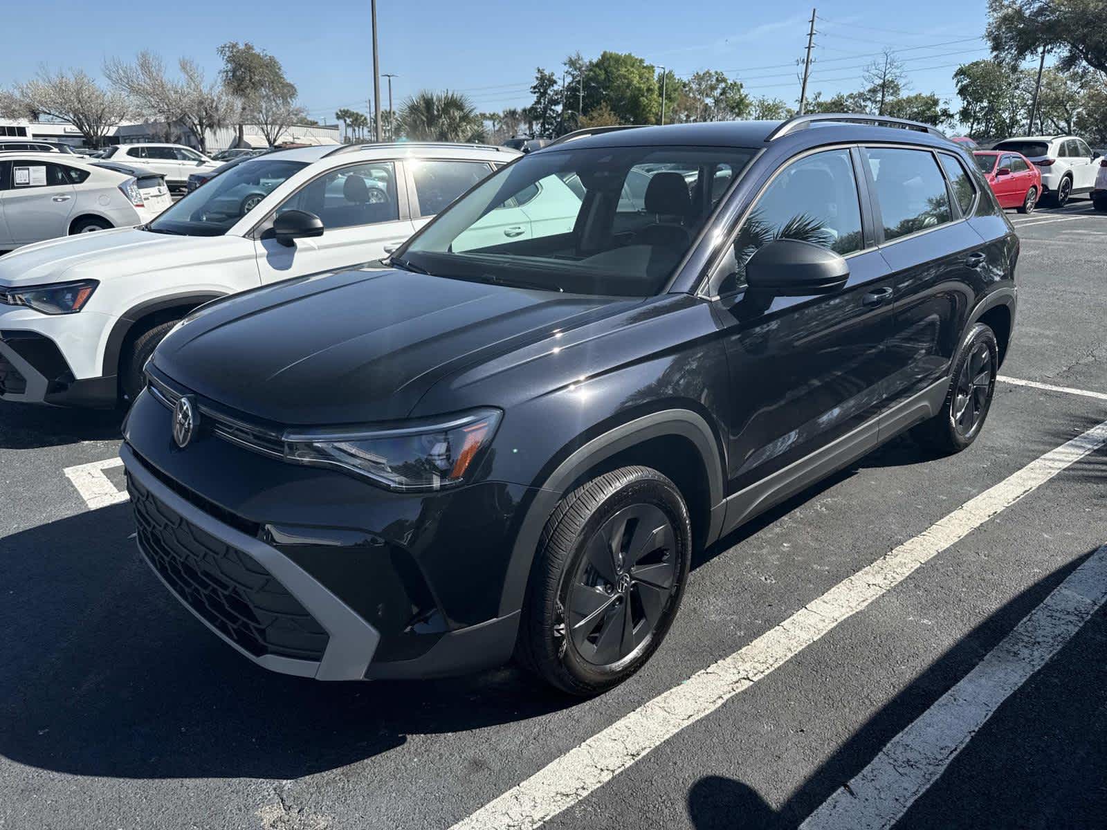 2025 Volkswagen Taos S