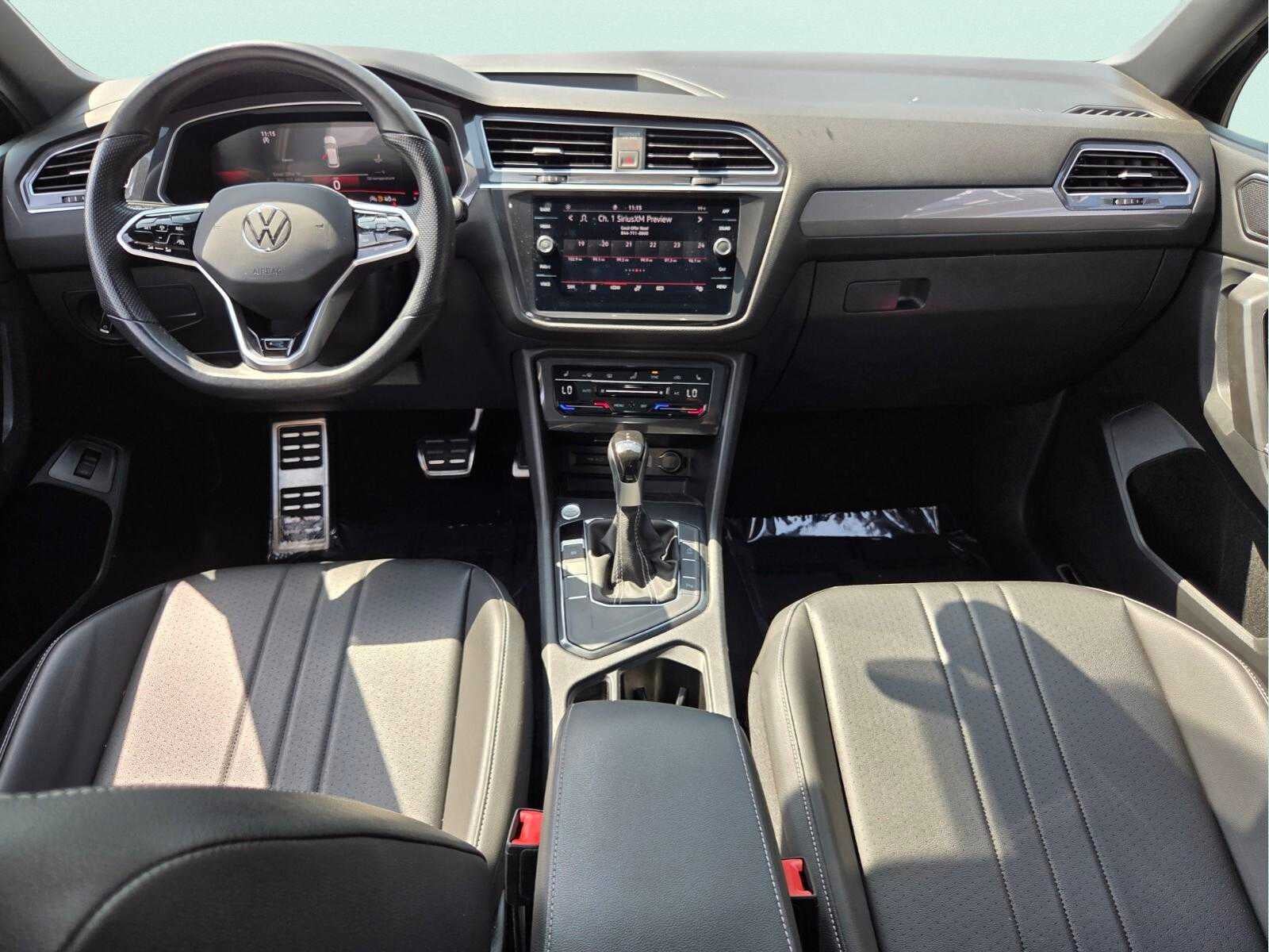 2024 Volkswagen Tiguan SE R-Line Black